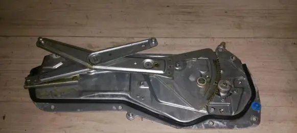 Volvo 850 Sliding door window regulator with motor