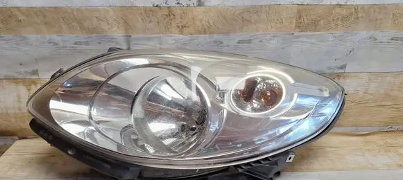 Renault Twingo II Headlight/headlamp E13125