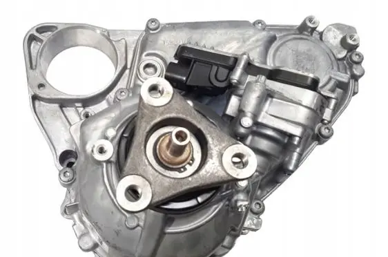 BMW X5 E70 Gearbox transfer box case 27107619645