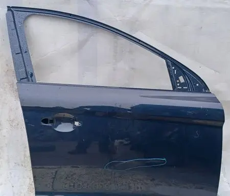 Volvo XC60 Front door