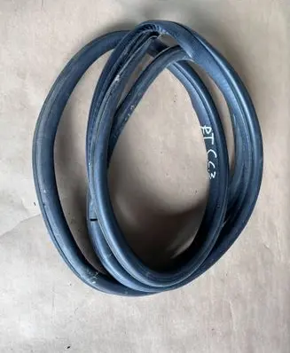Citroen C3 Rubber seal rear door 