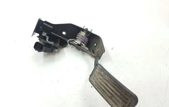 Toyota Corolla Verso AR10 Accelerator throttle pedal 7811135030