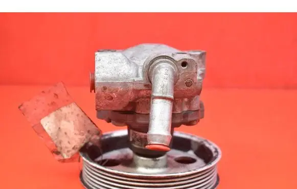 Audi Q5 SQ5 8R Power steering pump 8R0145153C