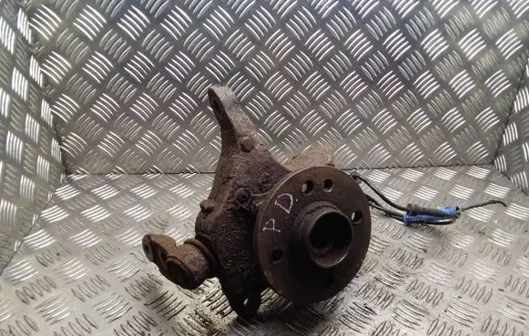 Mini One - Cooper Coupe R56 Front wheel hub 6779796