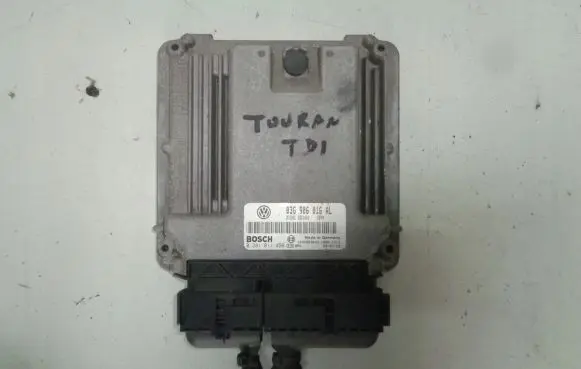Volkswagen Touran I Engine control unit/module 03G906016AL