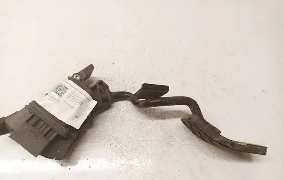 Audi A6 S6 C6 4F Accelerator throttle pedal 4F2721523