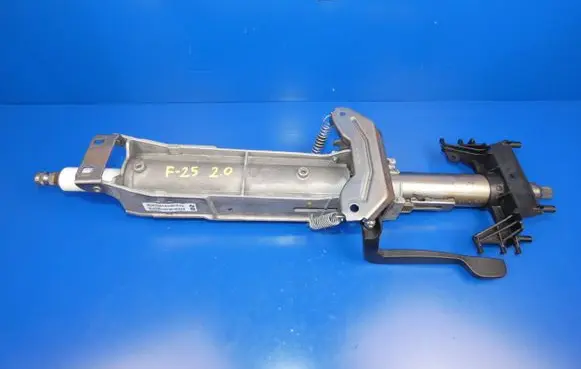 BMW X3 F25 Steering wheel axle 6854045 12032903017 666796