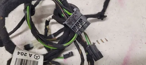 Mercedes-Benz C W204 Front door wiring loom A2044400305