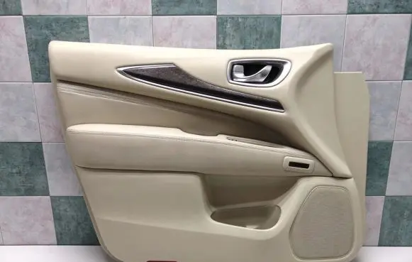 Infiniti QX60 L50 Front door card panel trim