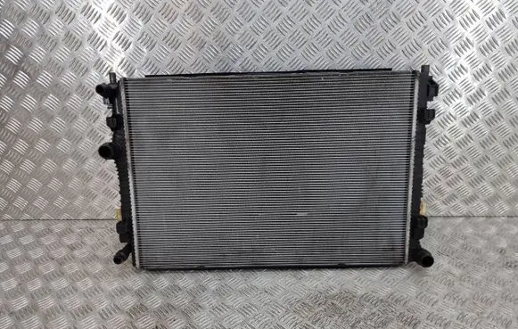 Volkswagen PASSAT B8 Radiator set 5Q0121251GG