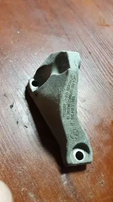 BMW 1 E81 E87 Fuel pump bracket 7804376