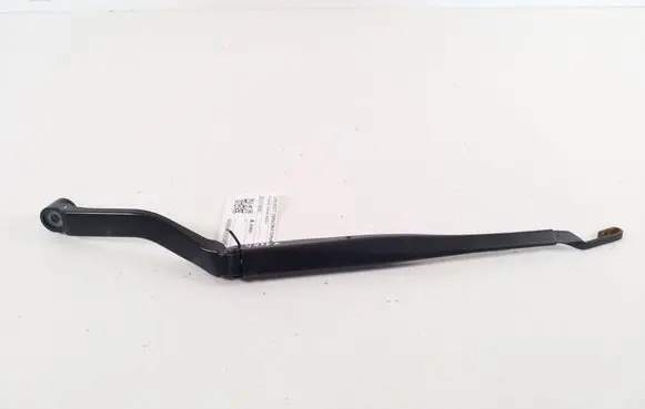 Lexus CT 200H Front wiper blade arm 8522176030