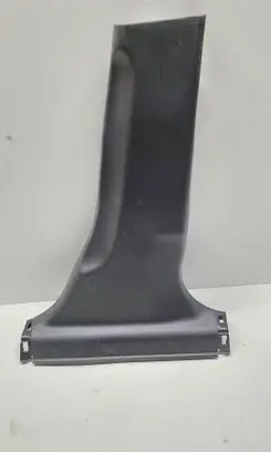 (B) pillar trim (bottom)