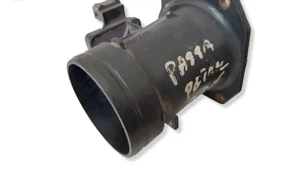 Volkswagen PASSAT B5 Mass air flow meter 058133471 AFH6010B AFH6010C