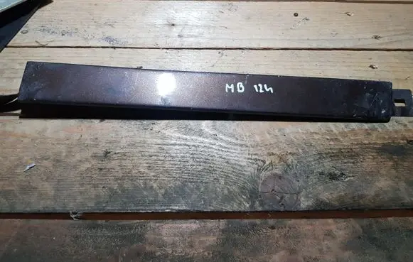 Mercedes-Benz E W124 Under headlight/headlamp trim 1248850385