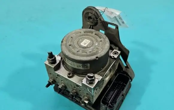Skoda Octavia Mk3 (5E) ABS Pump 3Q0614517T IMPRK1527794