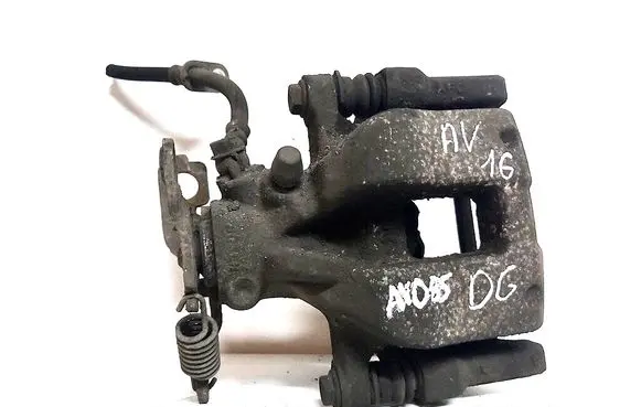 Toyota Avensis T270 Rear brake caliper 0206Y04614