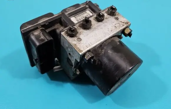 Skoda Roomster (5J) ABS Pump 0265231945 IMPRK1427686