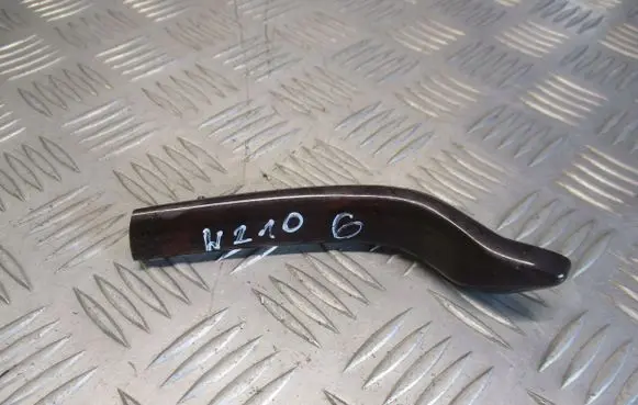 Mercedes-Benz E W210 Side skirt rear trim 