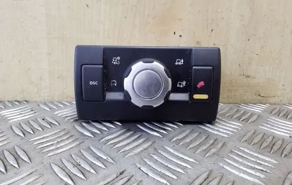 Traction control (ASR) switch