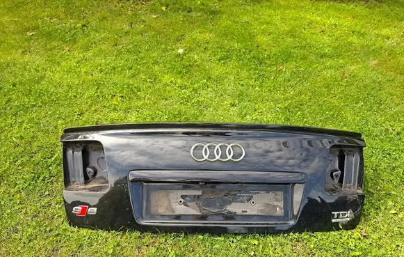 Audi A8 S8 D3 4E Tailgate/trunk/boot lid
