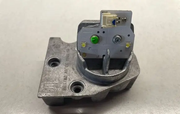BMW X1 E84 LED ballast control module 7374597 63117374597