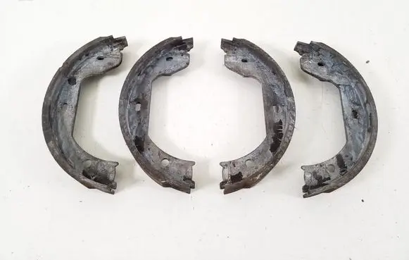 Rolls-Royce Phantom 7th Gen Series 1 Handbrake/parking brake pads 6761293