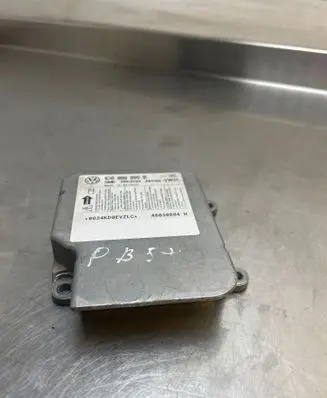 Volkswagen PASSAT B5.5 Airbag control unit/module 1C0909605B 5WK43124 0034KD0EVZLC