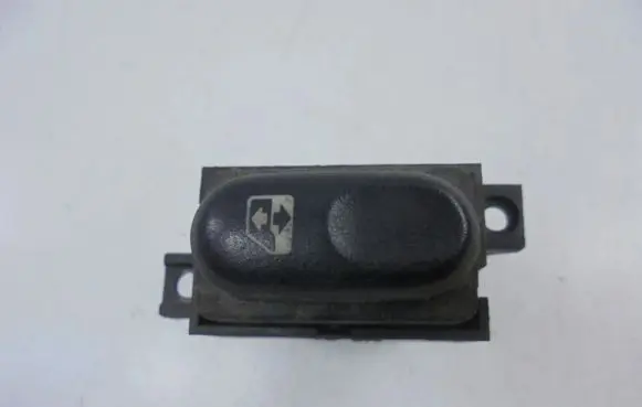 Renault Laguna I Electric window control switch