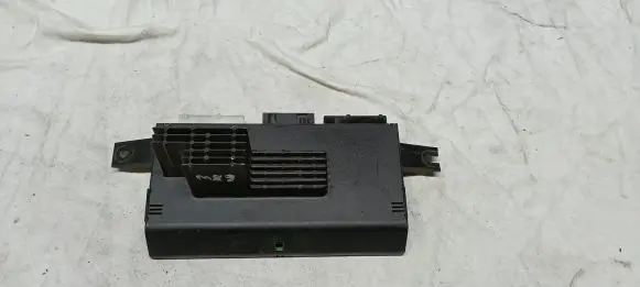 BMW 7 E38 Light module LCM 8352225