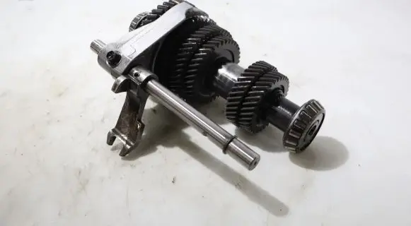 Toyota Aygo AB40 Gear shift indicator relay 
