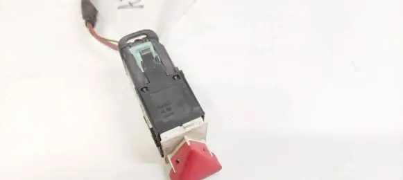 Volkswagen PASSAT B6 Hazard light switch 3C0953509A