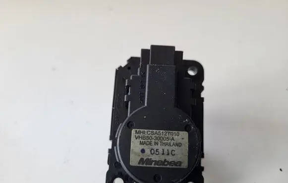 Mitsubishi ASX A/C air flow flap actuator/motor VHB3030005A