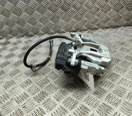 Toyota Prius (XV60) Rear brake caliper 4785042080