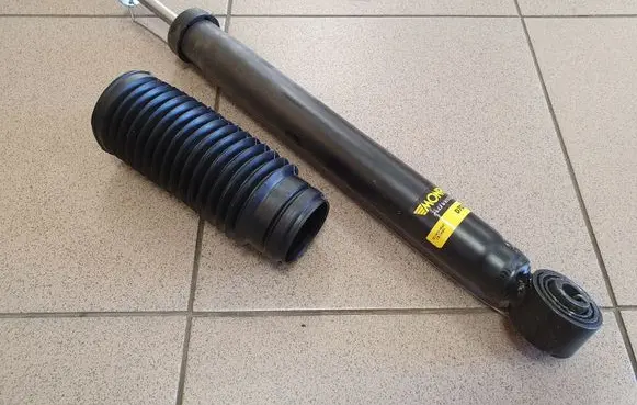 Opel Mokka X Rear shock absorber/damper