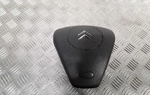 Steering wheel airbag