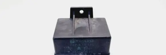 Citroen Xsara Picasso Glow plug pre-heat relay 9639912580