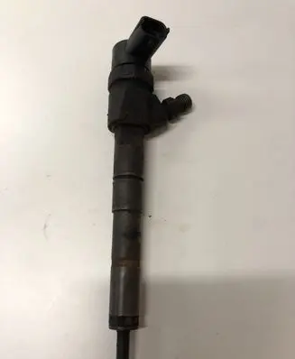 Opel Zafira B Fuel injector 0445110243