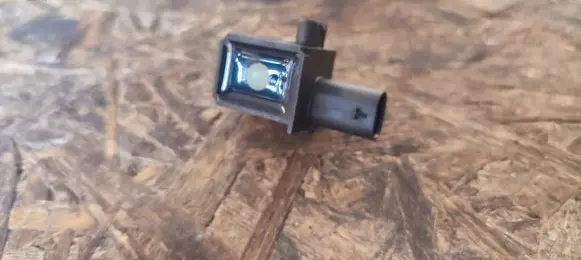 Mercedes-Benz C W205 Airbag deployment crash/impact sensor 2229051400 160309 13057