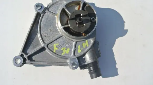 BMW X3 F25 Vacuum pump