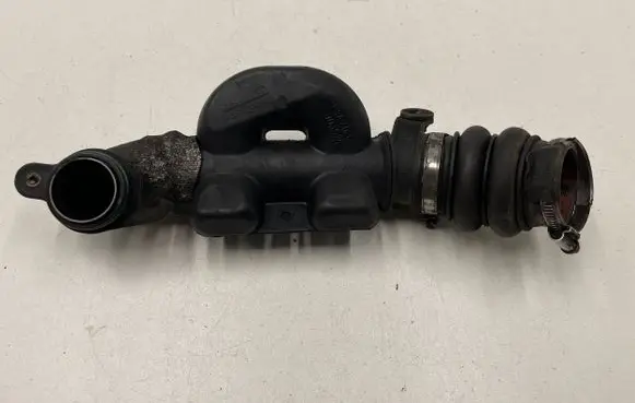 Citroen C4 I Intercooler hose/pipe 003524