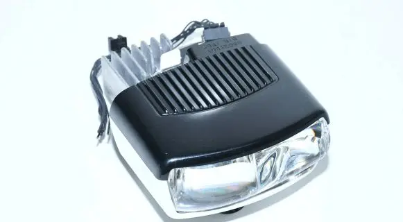 Renault Megane IV LED ballast control module 90084767
