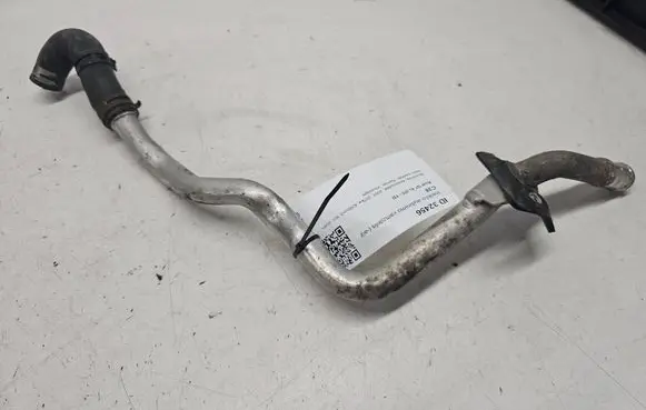 Audi Q7 4L Engine coolant pipe/hose 