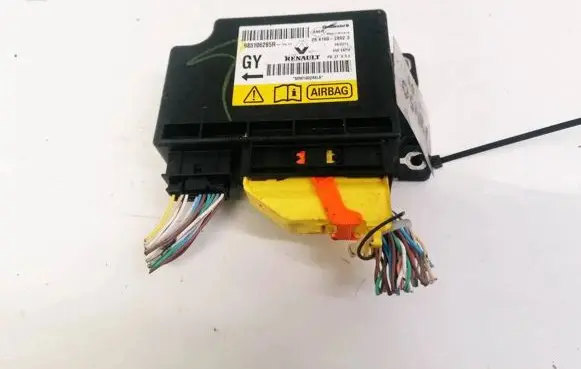 Renault Megane III Airbag control unit/module 985106285R 28.4100-2802.3