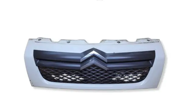 Citroen Jumper Front bumper upper radiator grill 1308069070