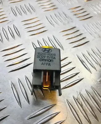 Hyundai Terracan Other relay 95200M3010