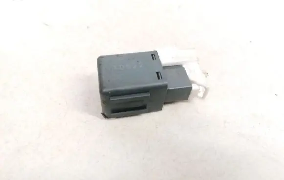 Nissan Almera Tino Other relay 24330C9900