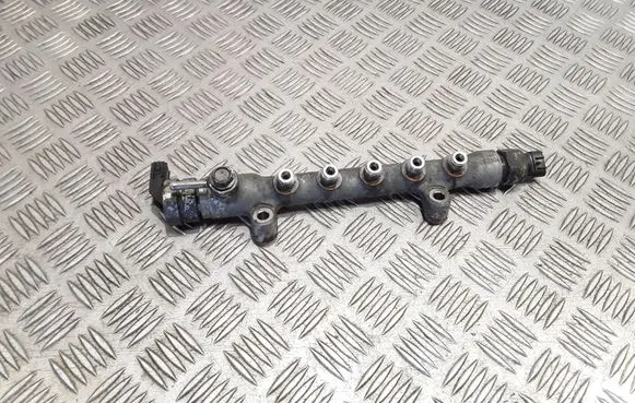 Mazda CX-5 II Fuel main line pipe A502006U 06U00325