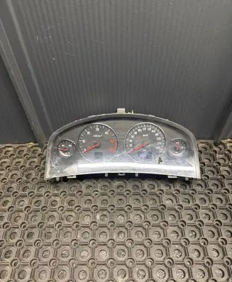 Speedometer (instrument cluster)