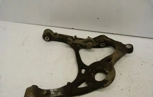 Rear control arm